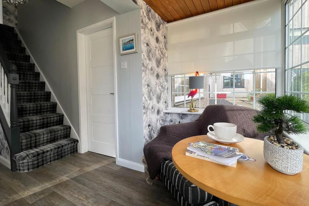 Rhoslan. Boutique Style Farmhouse In Snowdonia Caernarfon Eksteriør billede