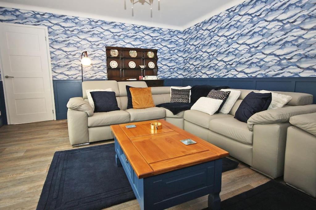 Rhoslan. Boutique Style Farmhouse In Snowdonia Caernarfon Eksteriør billede